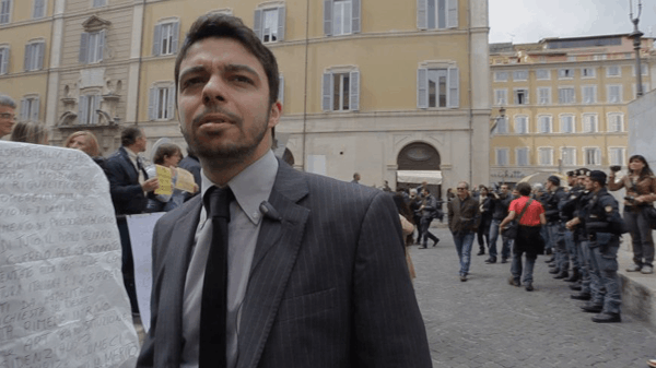 luca-frusone-movimento-5-stelle-commissione-difesa