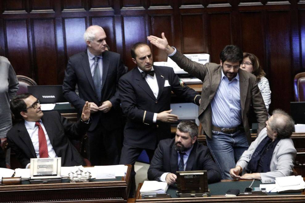 angelo tofalo bagarre in parlamento