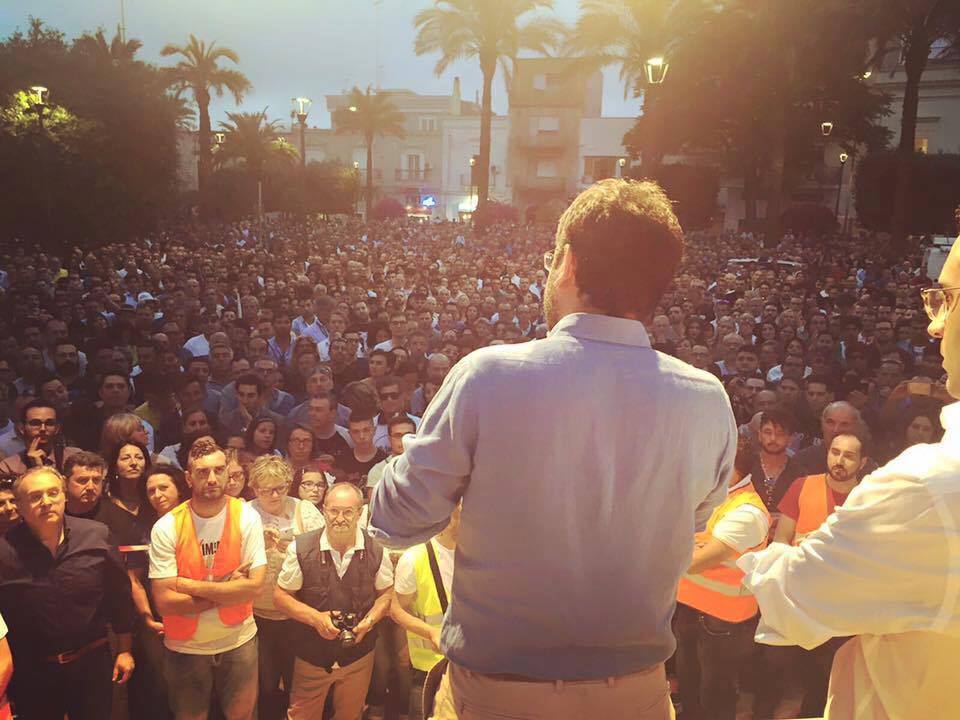 angelo tofalo movimento 5 stelle piazza