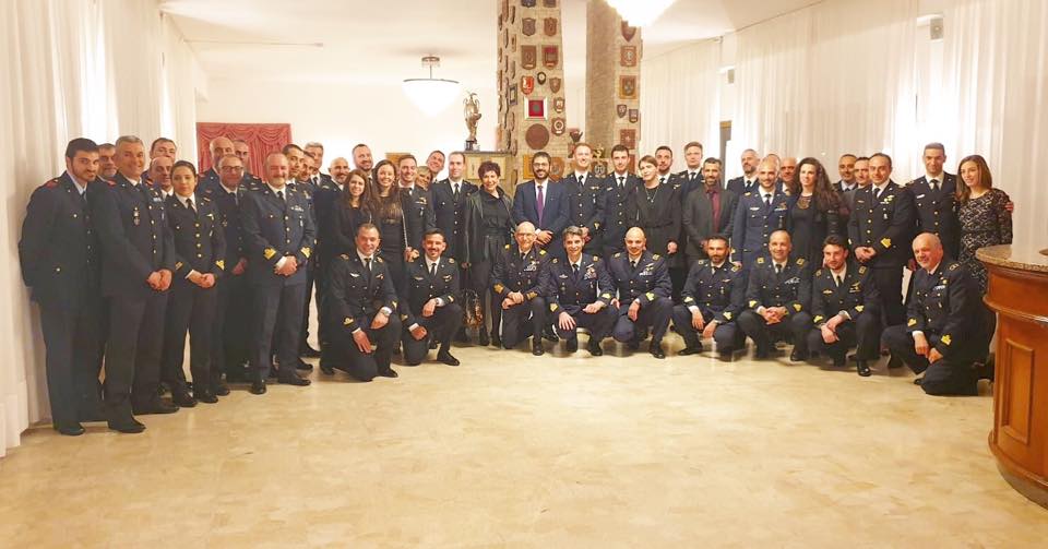 Visita al 4 Stormo aeronautica militare angelo tofalo sottosegretario ministro difesa movimento 5 stelle
