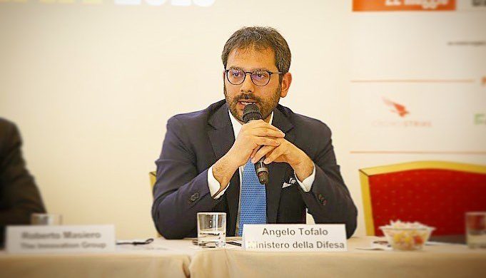 Cybersecurity Summit 2019 i nuovi orizzonti cyber della Difesa angelo tofalo