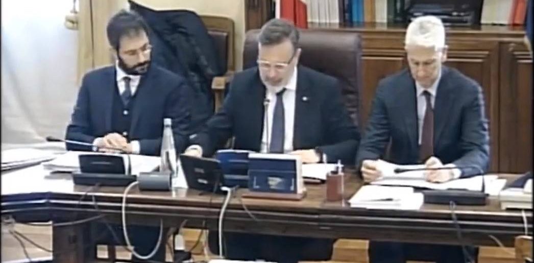Il Sottosegretario di Stato alla Difesa Angelo Tofalo in Commissione per rispondere alle interrogazioni riguardanti anche le misure di sicurezza adottate dal Ministero della Difesa a seguito dell’uccisione del Generale iraniano Soleimani