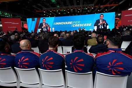 Luigi Di Maio all'inaugurazione dell'Aerotech Campus di Leonardo Innovare per crescere