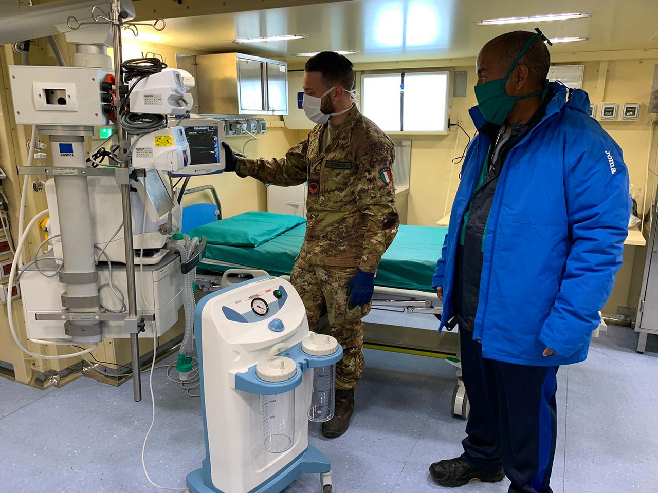 Coronavirus, Esercito Italiano realizzato in 72 ore l’ospedale da campo a Crema