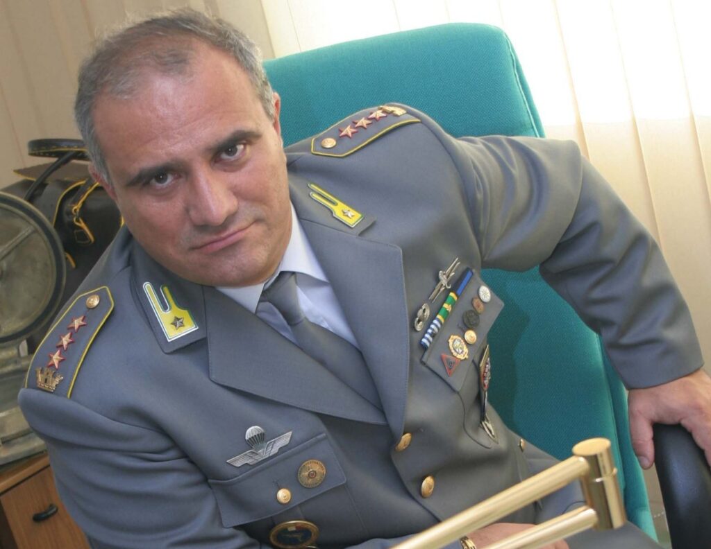 Umberto Rapetto GAT Generale Guardia di Finanza