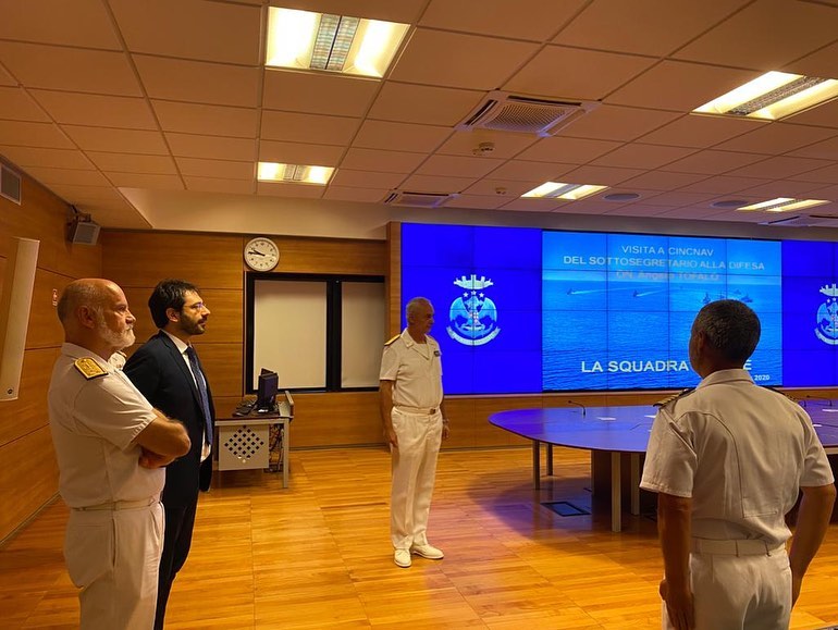 Il Sottosegretario alla Difesa Tofalo visita il CINCNAV