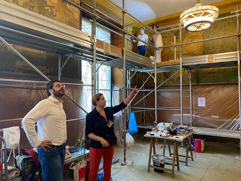 Angelo Tofalo avvia il restauro dipinti Palazzo Aeronautica