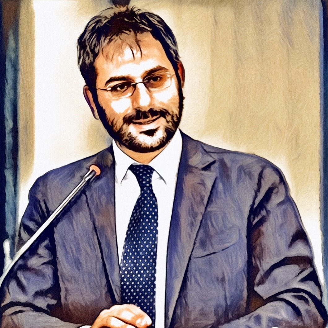 Sì al taglio dei parlamentari! Tofalo e Di Maio a Salerno