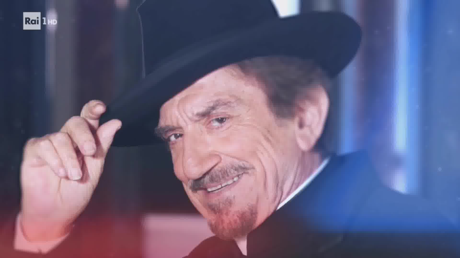 Ciao Gigi Proietti. Il discorso di Enrico Brignano
