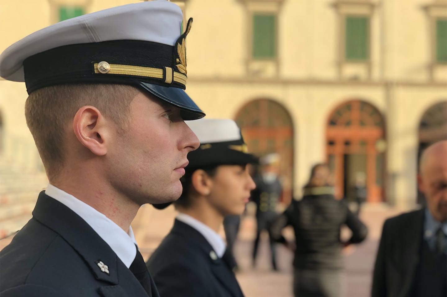 Continuano i concorsi per entrare a far parte delle Forze armate