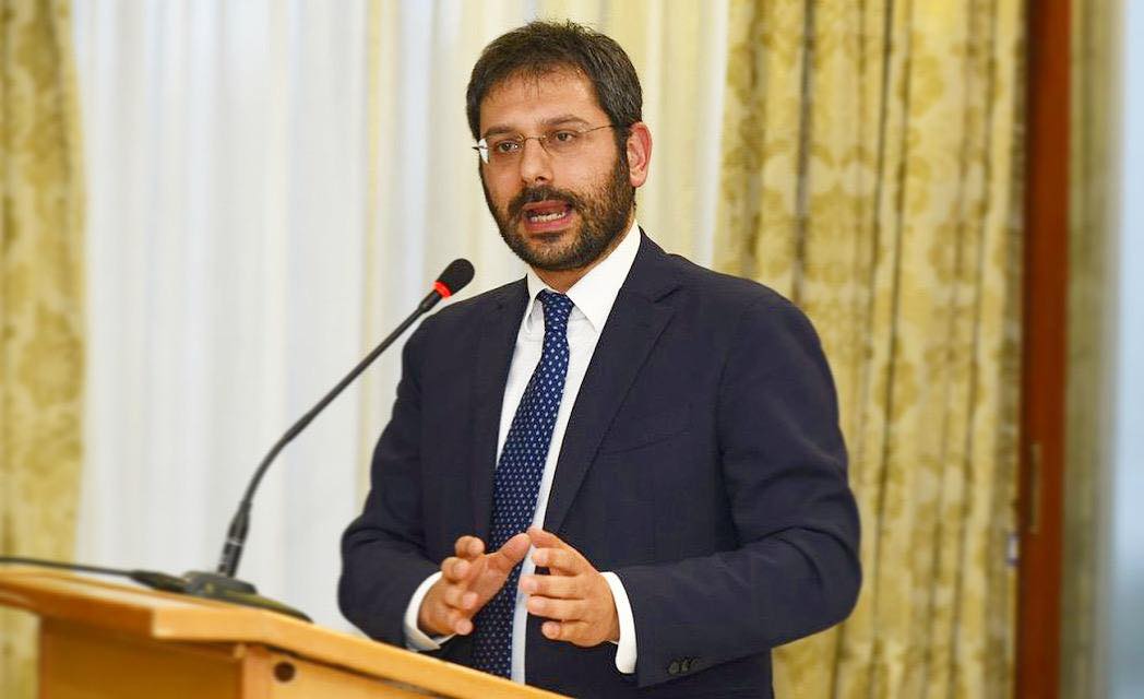 Tofalo: Una riflessione sulla permanenza del M5S nel governo Draghi