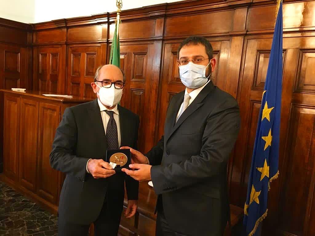 Il Procuratore Nazionale Antimafia e Antiterrorismo, dott. Federico Cafiero De Raho e Angelo Tofalo al Ministero della Difesa