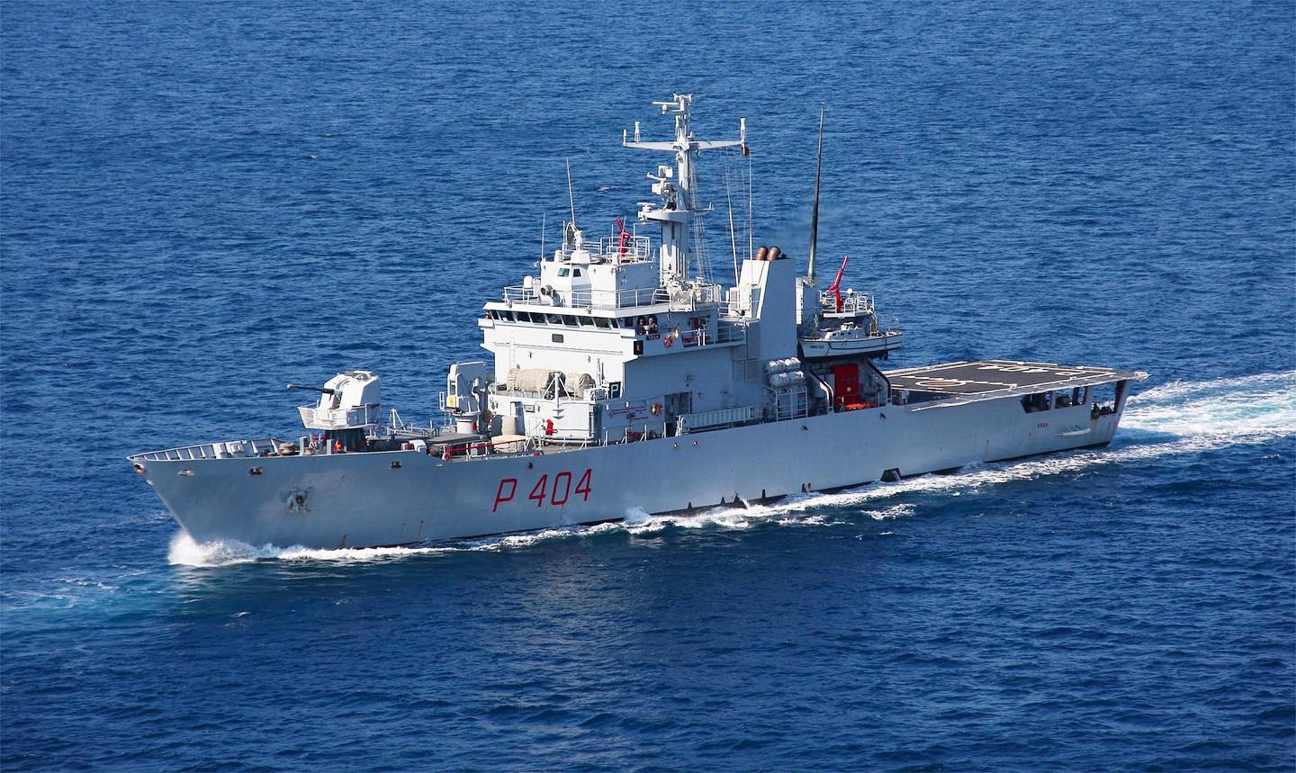 Marina Militare efficienza e preparazione nel soccorso alla nave cargo Xelo