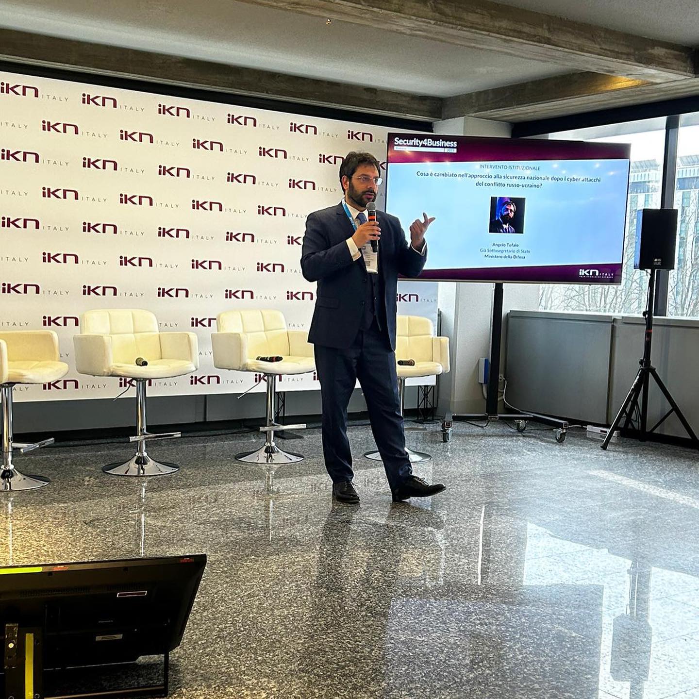Tofalo al Security 4 Business